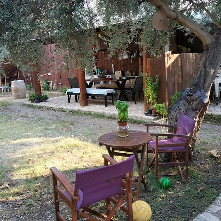 Holiday Tolofona Beach Eratini Exterior photo