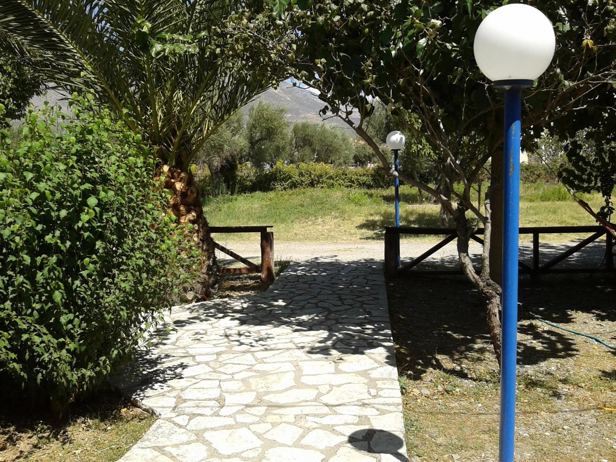 Apartment Tolofona Erateini